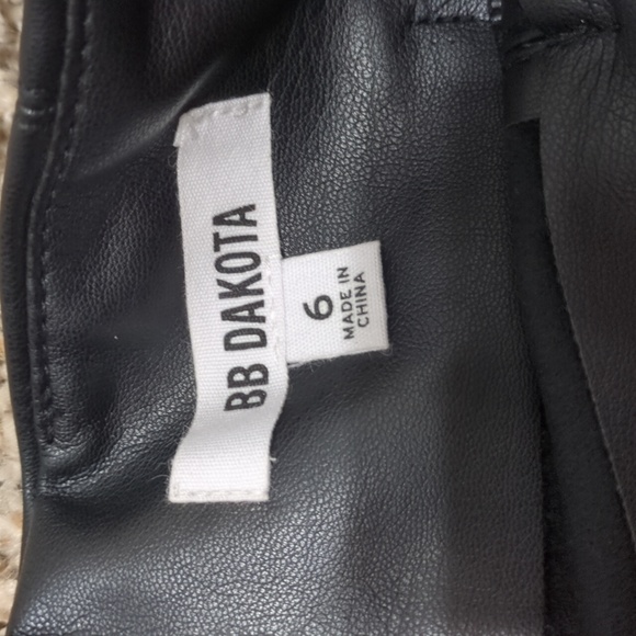 BB Dakota Girl Crush black faux vegan leather high waisted above the knee skirt - Picture 6 of 11